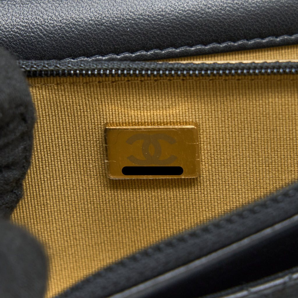 Chanel Pearl Crush Wallet On Chain Lambskin Black Brushed  (Microchip)