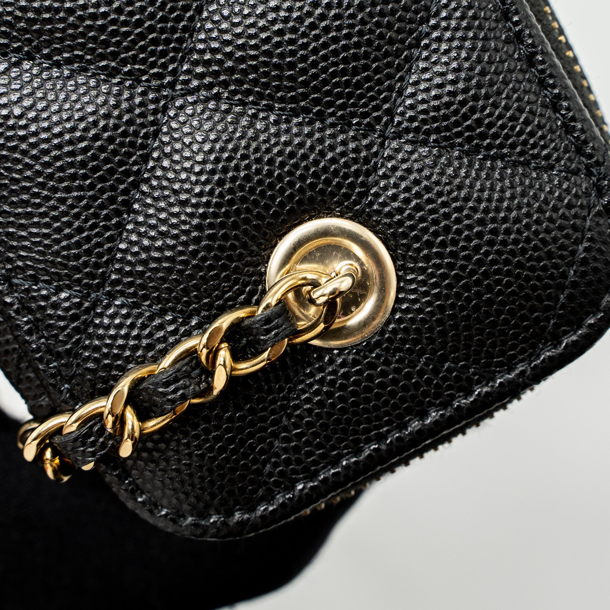Chanel Mini Vanity with Chain Caviar Black L (Microchip)