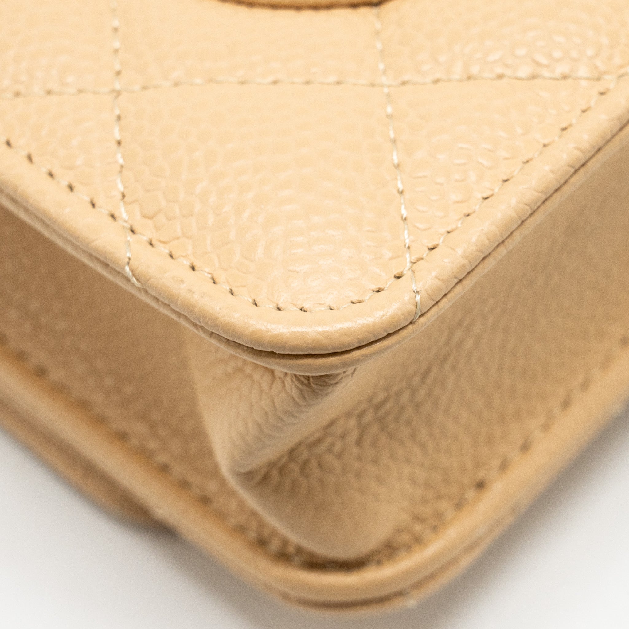 Chanel Classic Wallet on Chain Caviar Beige  (Microchip)