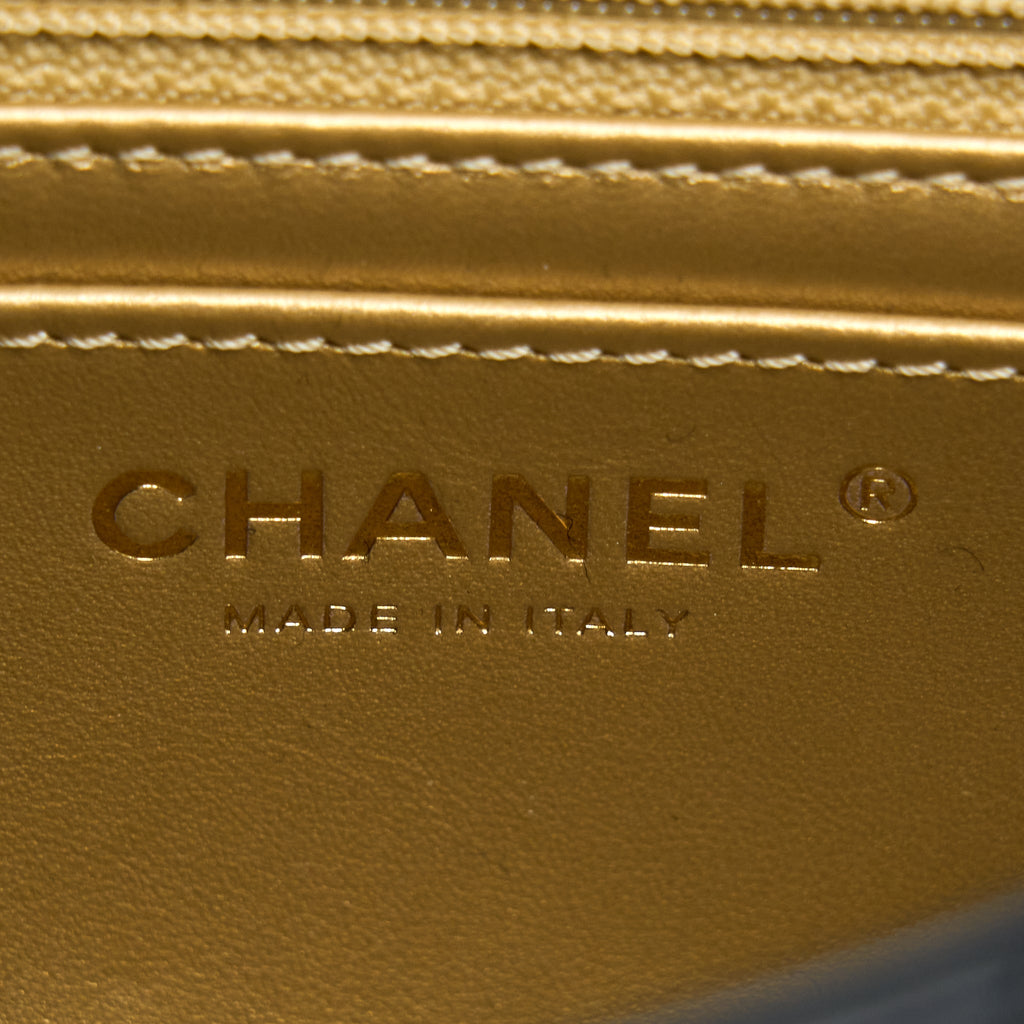Chanel Pearl Crush Mini Square Lambskin Black Brushed  (Microchip)