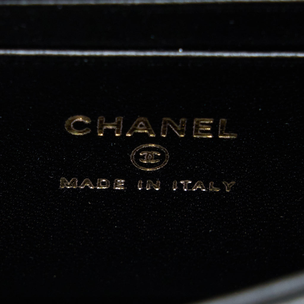 Chanel 22B Flap Bag Enamel/CC Logo Top Handle Lambskin Black Brushed