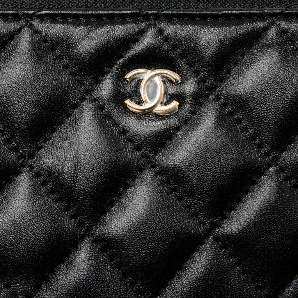 Chanel 21S Mini Pouch Limited Edition Lambskin Black L