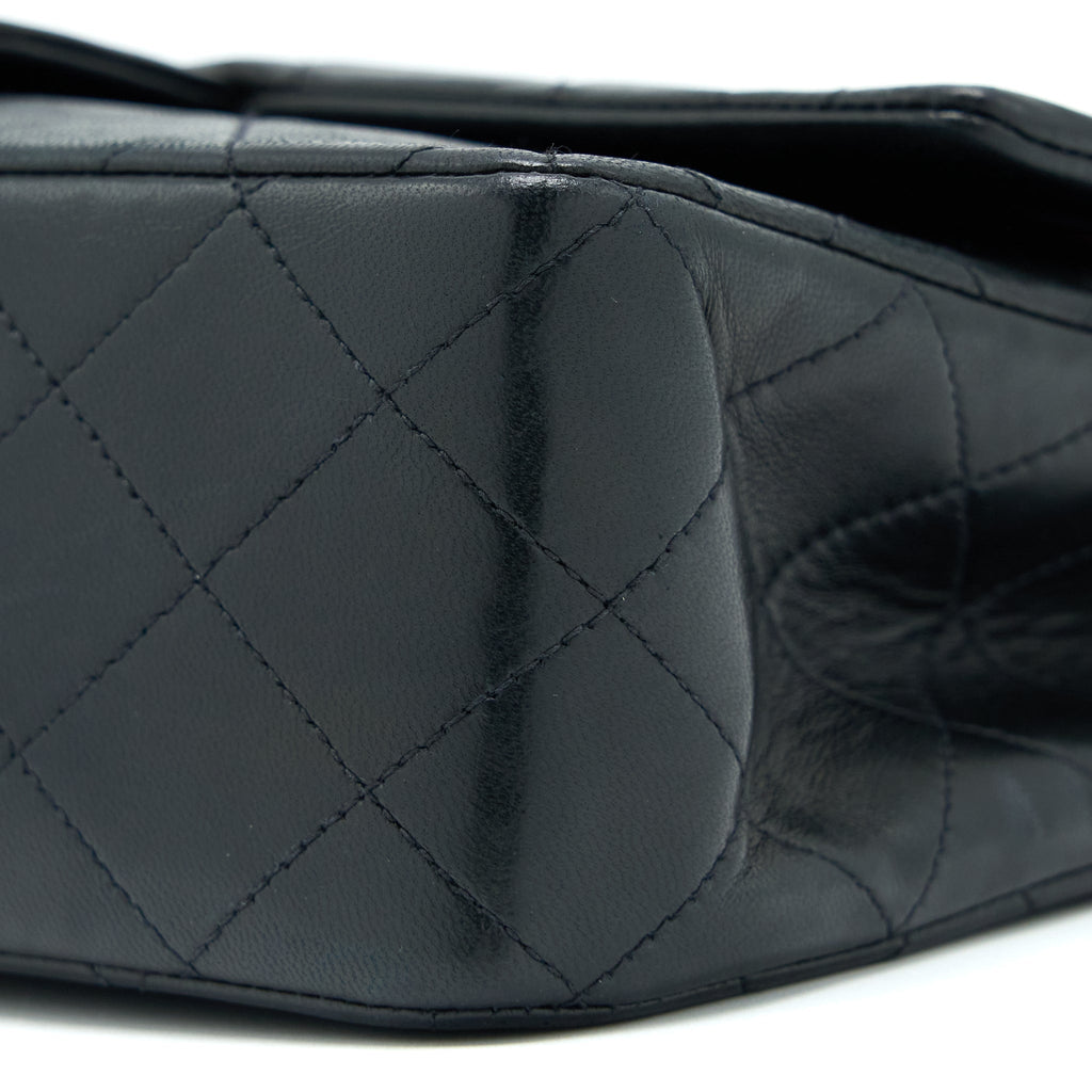 Chanel Vintage Flap Bag Lambskin Black