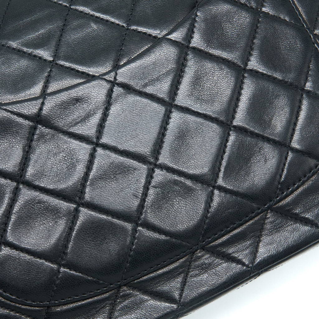 Chanel Vintage Flap Bag Lambskin Black
