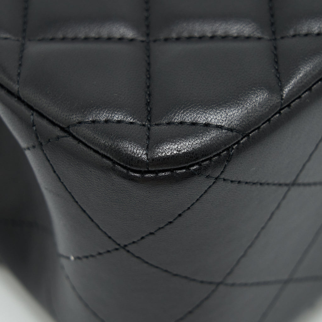 Chanel Jumbo Classic Double Flap Lambskin Black