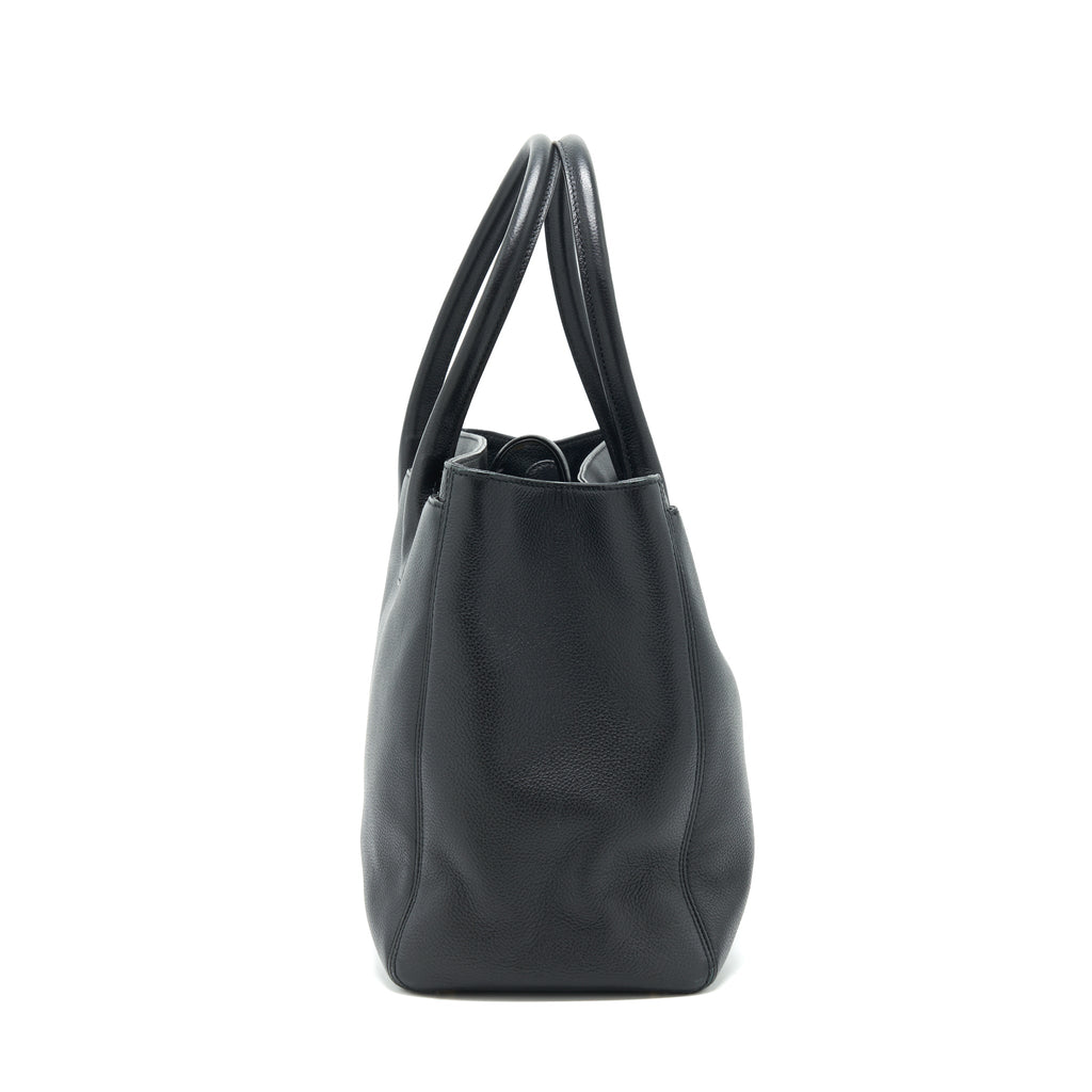 Chanel Cerf Tote bag Grained calfskin black