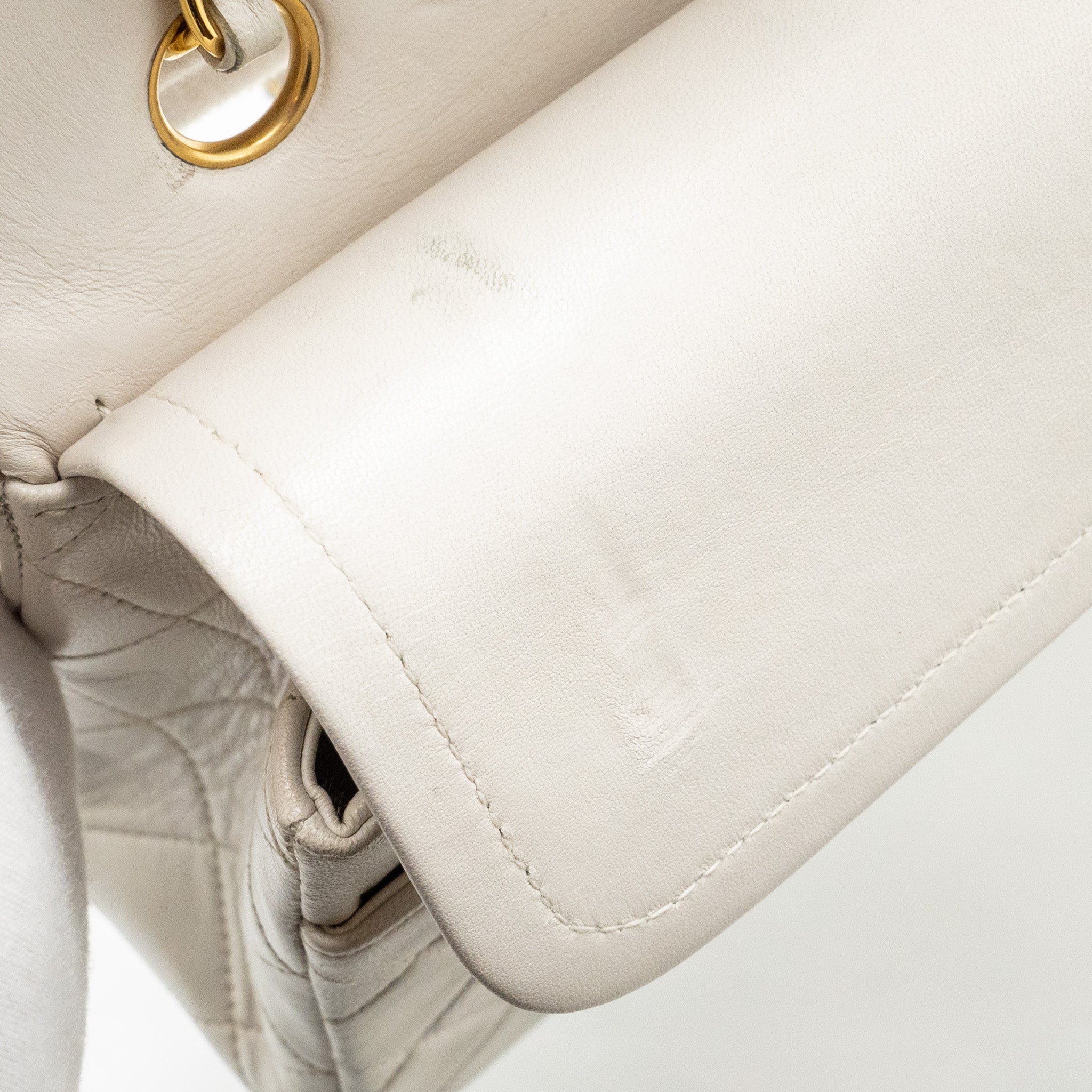 Chanel vintage Medium Classic Double Flap Bag Lambskin White
