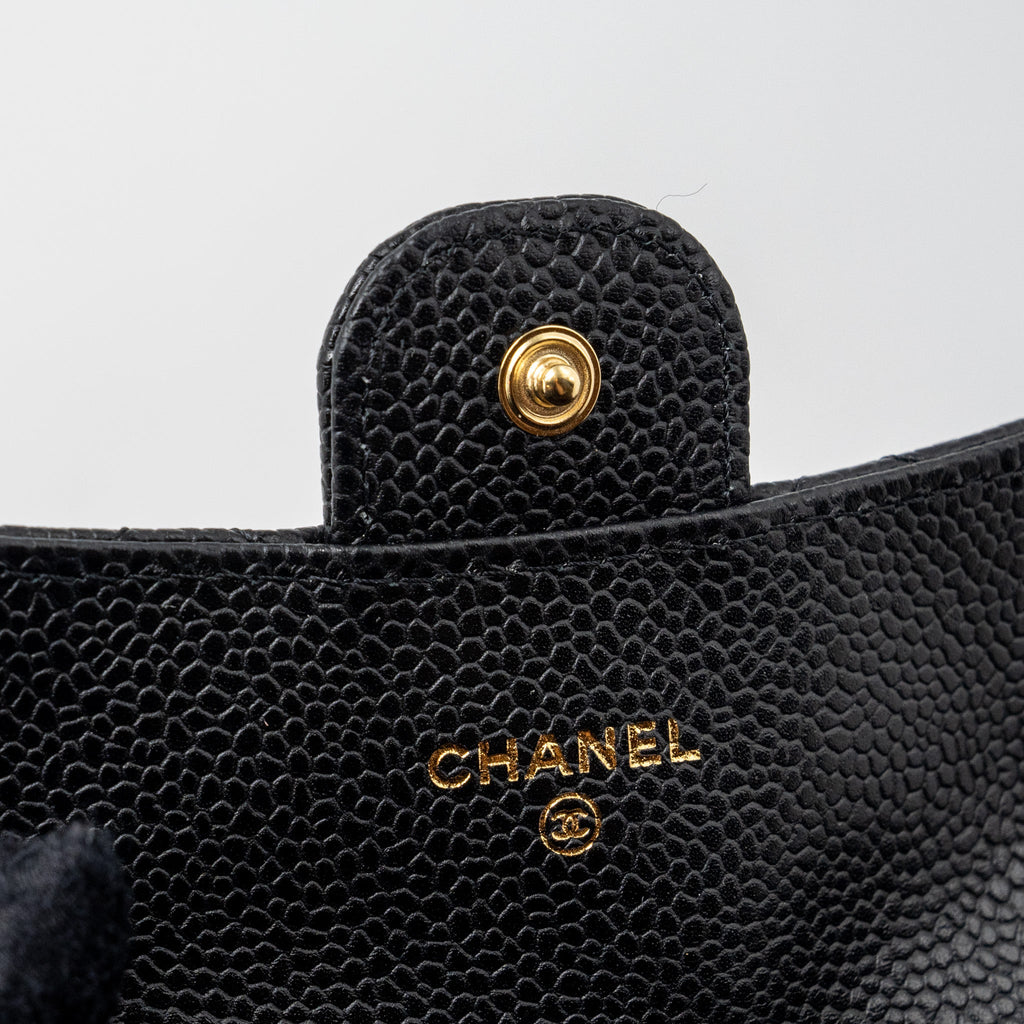 Chanel classic flap card holder caviar black  (microchip)
