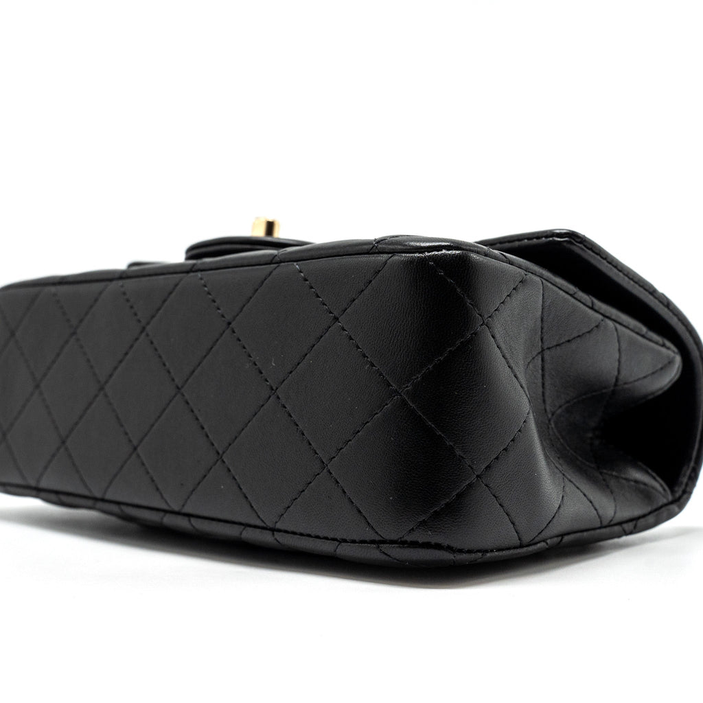 Chanel Top Handle Mini Rectangular Flap bag Lambskin Black L (microchip)
