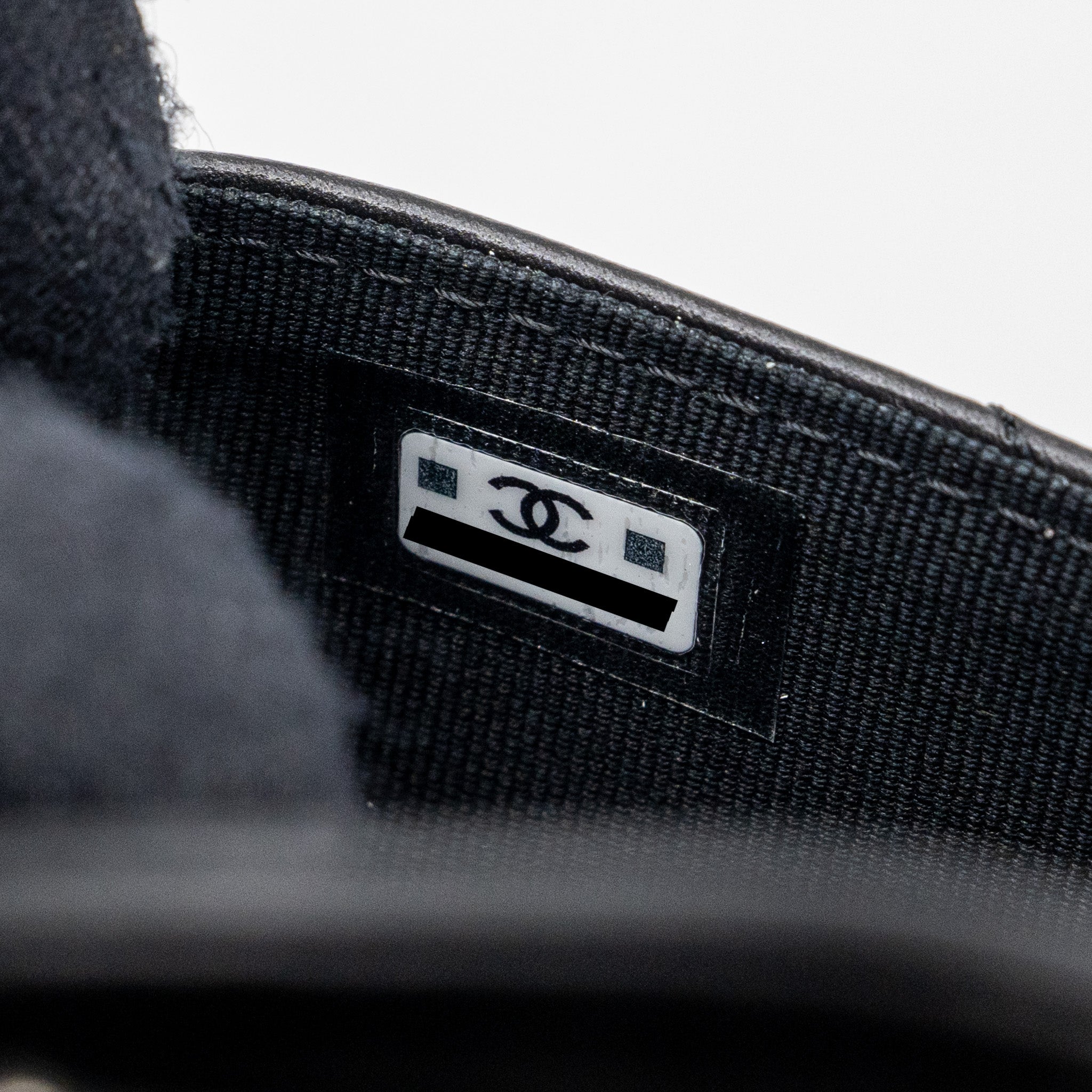 Chanel 2.55 Reissue Flap Card Holder Aged Calfskin Black  (microchip)
