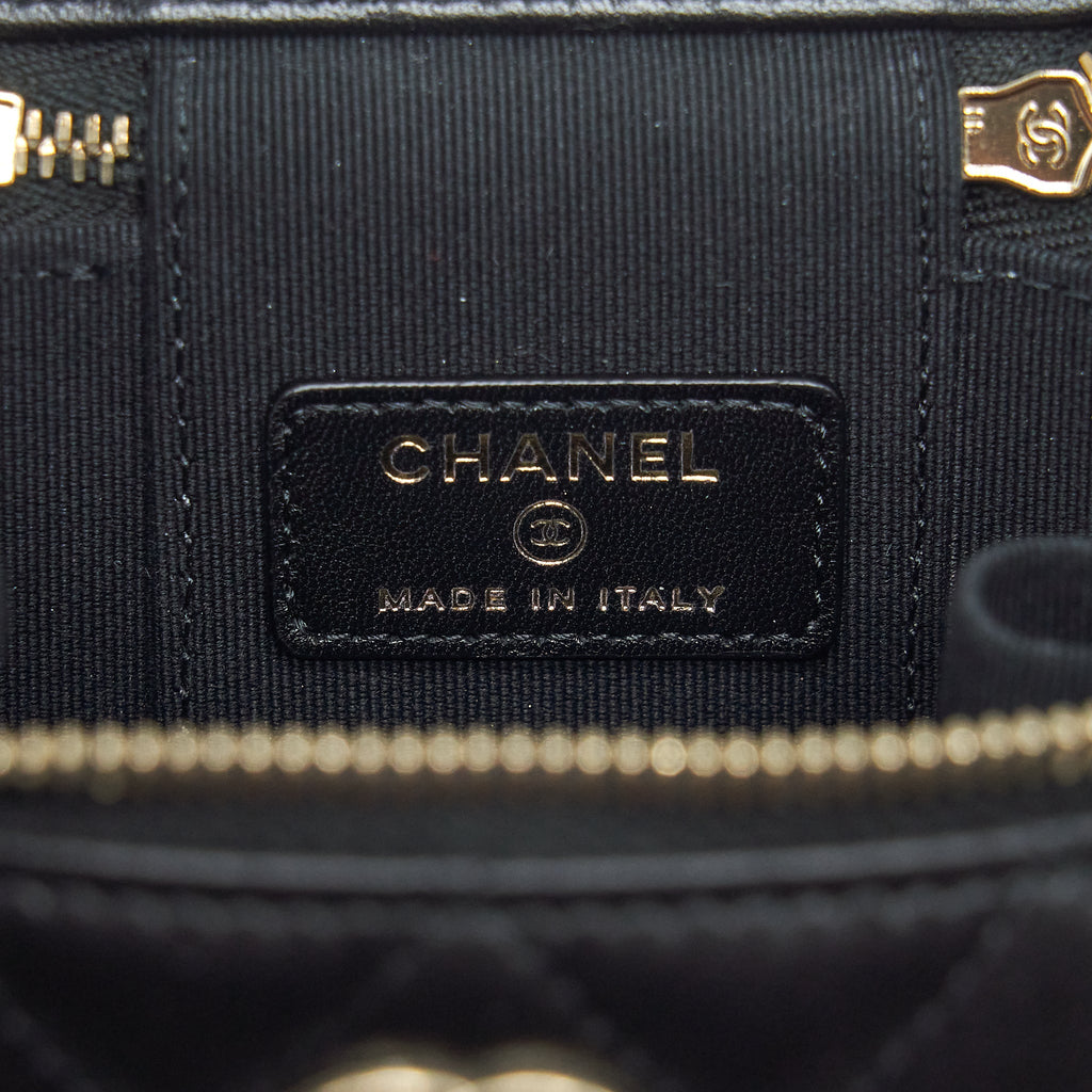 Chanel 22P Top Handle Mini Vanity With Chain With Mirror Inside Lambskin Black L