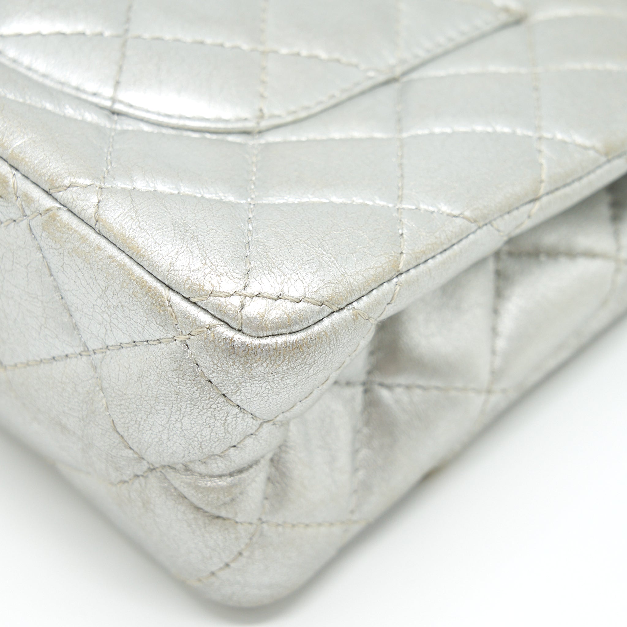 Chanel Reissue 2.55 226 Double Flap Bag Lambskin Silver