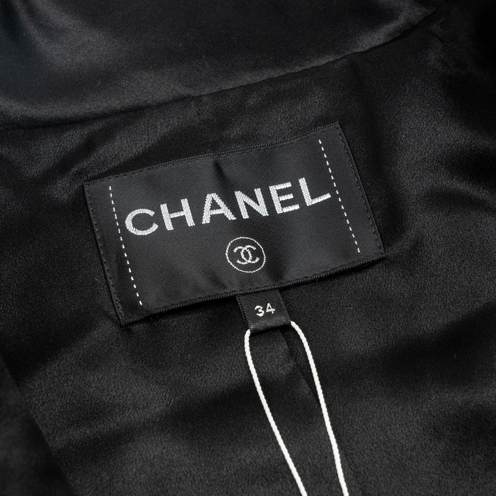 Chanel size 34 22P cotton and silk tweed jacket black / white