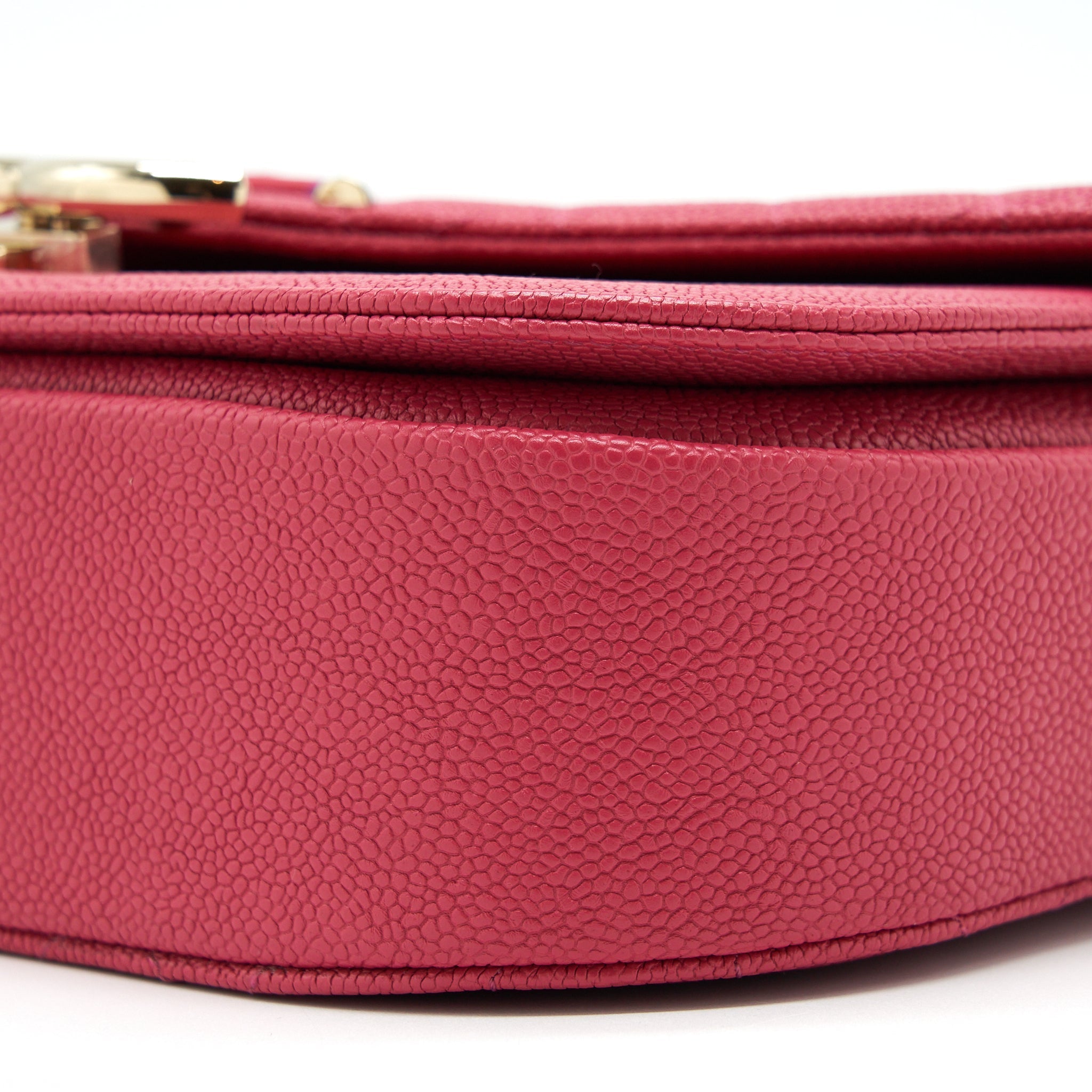 Chanel Seasonal Messenger Crossbody Bag Caviar Pink L