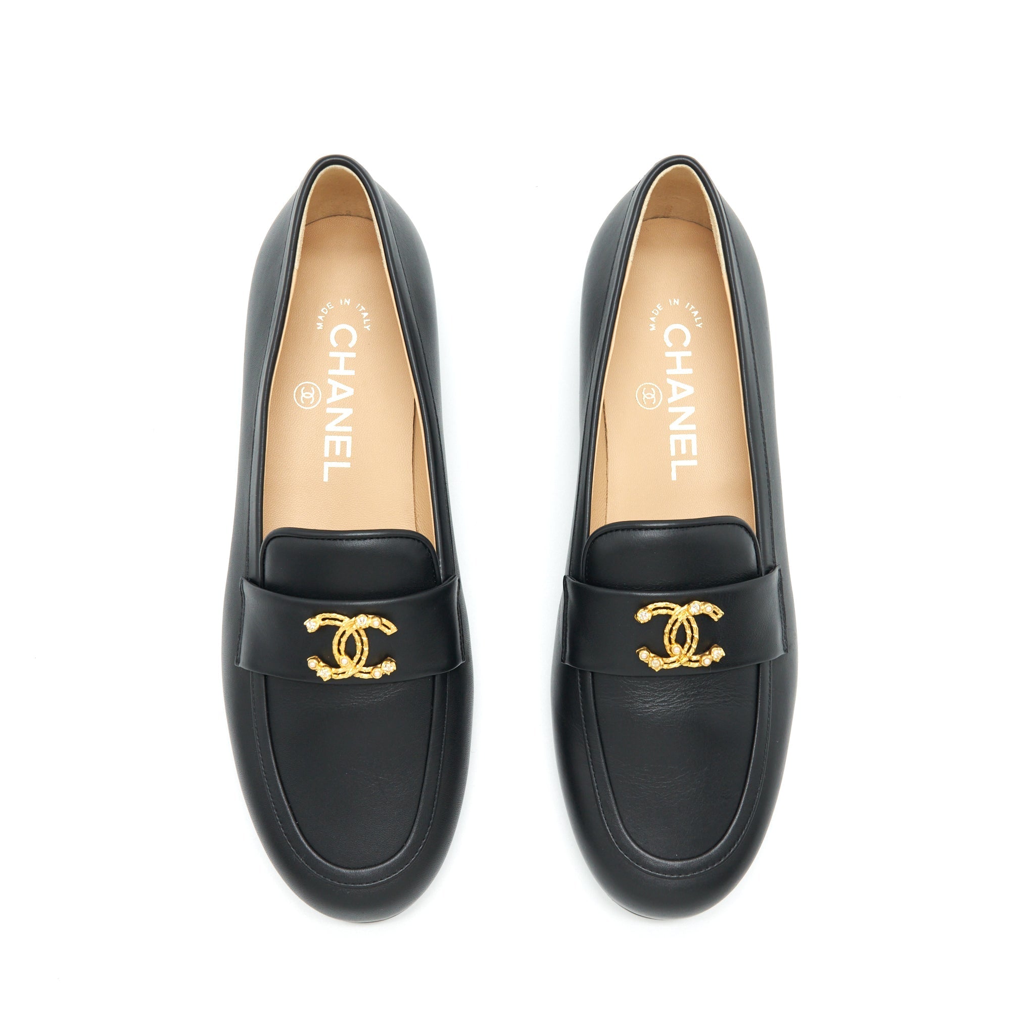 Chanel Size 37 Detailed CC Logo Loafer Black