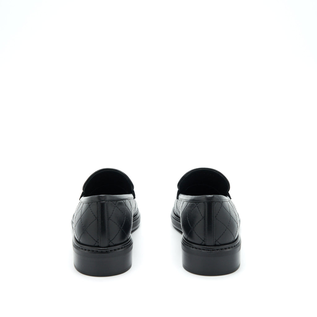 Chanel Size 37 Quilted Leather With CC Logo Loafer Black L
