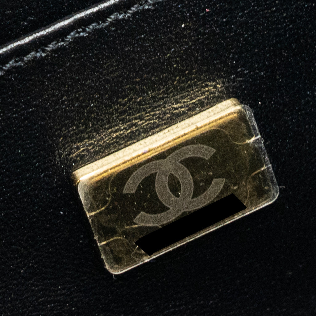 Chanel 22b Top Handle Small Vanity Case Calfskin Black (Microchip)