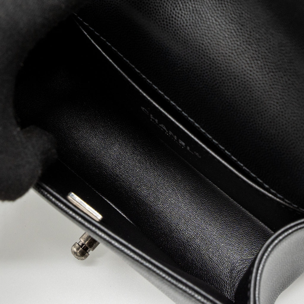 Chanel Small Boy Bag Caviar Black  (Microchip)