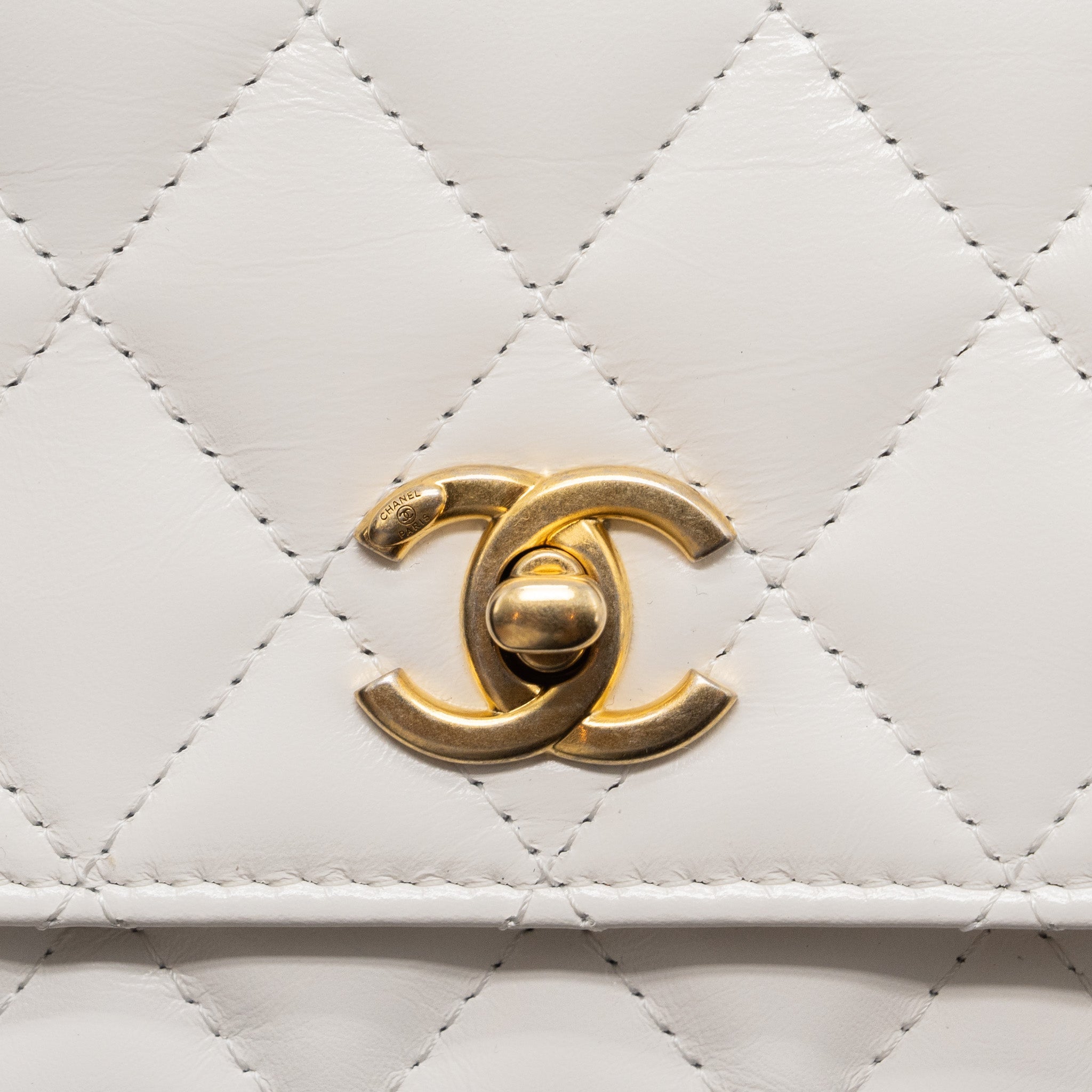 Chanel 23P detailed top handle mini wallet with chain calfskin white / multi color brushed  (microchip)