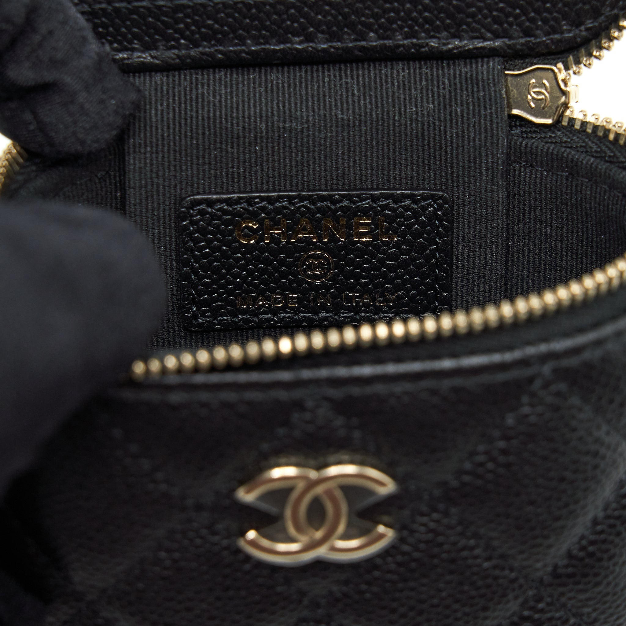 Chanel 22P Vertical Mini Vanity With CC Logo Chain Caviar Black L