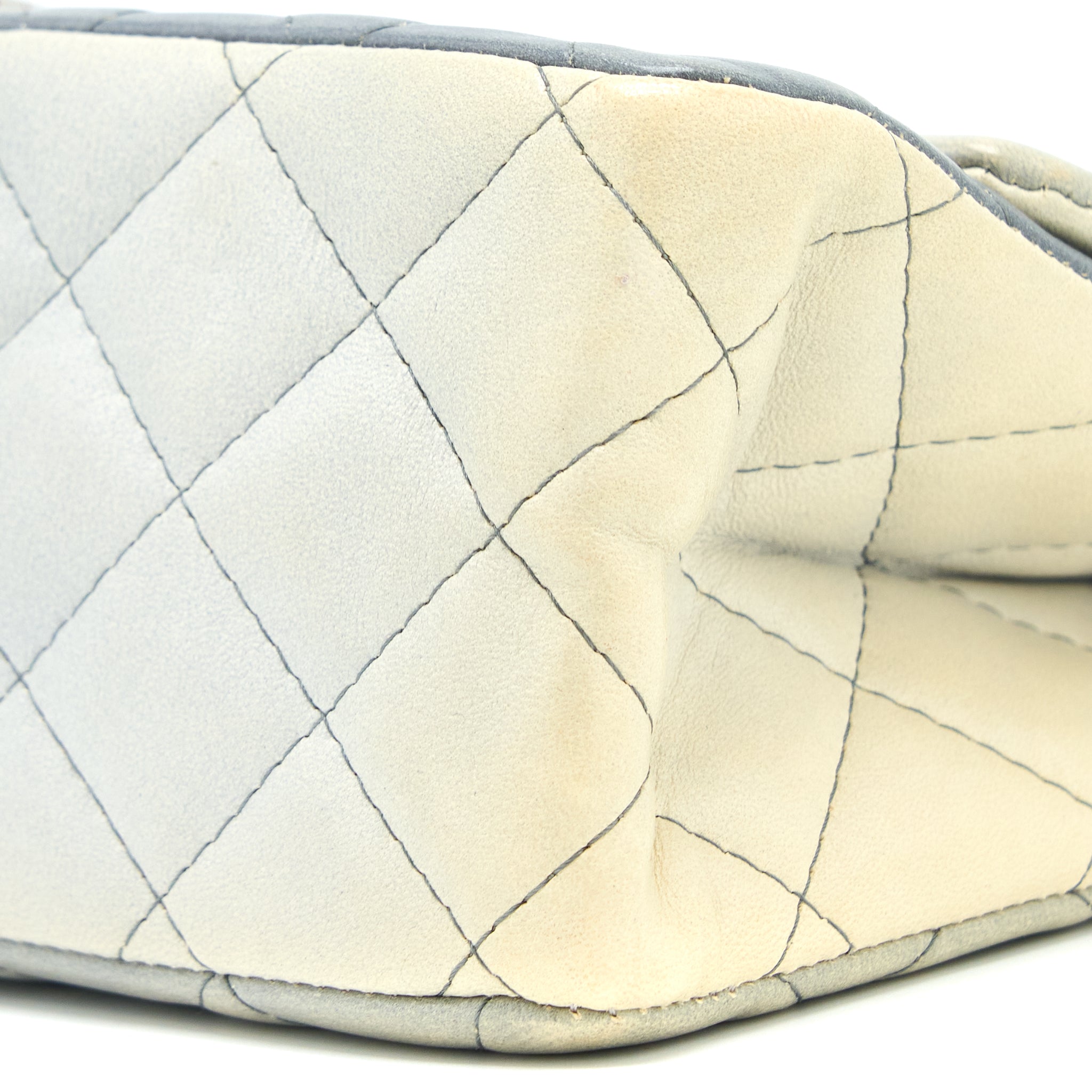 Chanel 2.55 226 Reissue Flap Bag Lambskin Ombre Grey