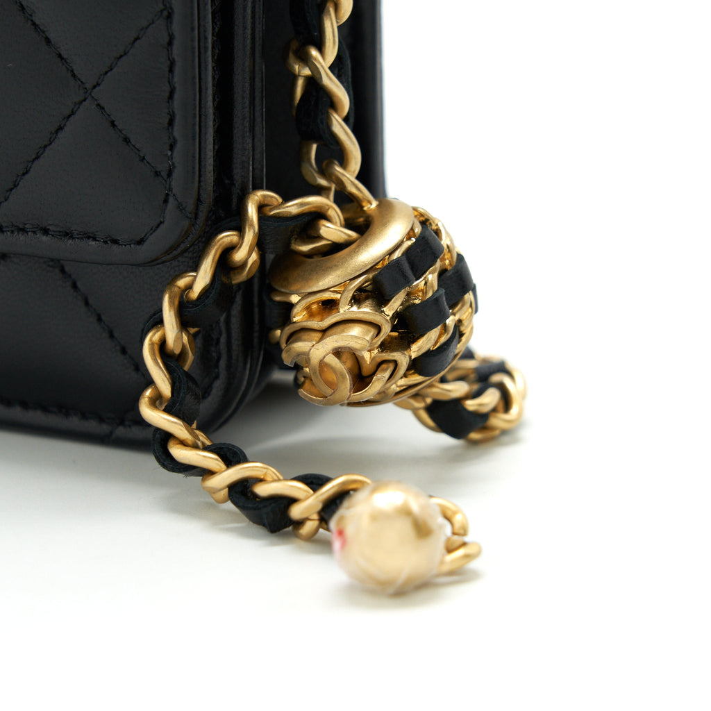 Chanel 22S Pearl Crush Wallet On Chain Lambskin Black