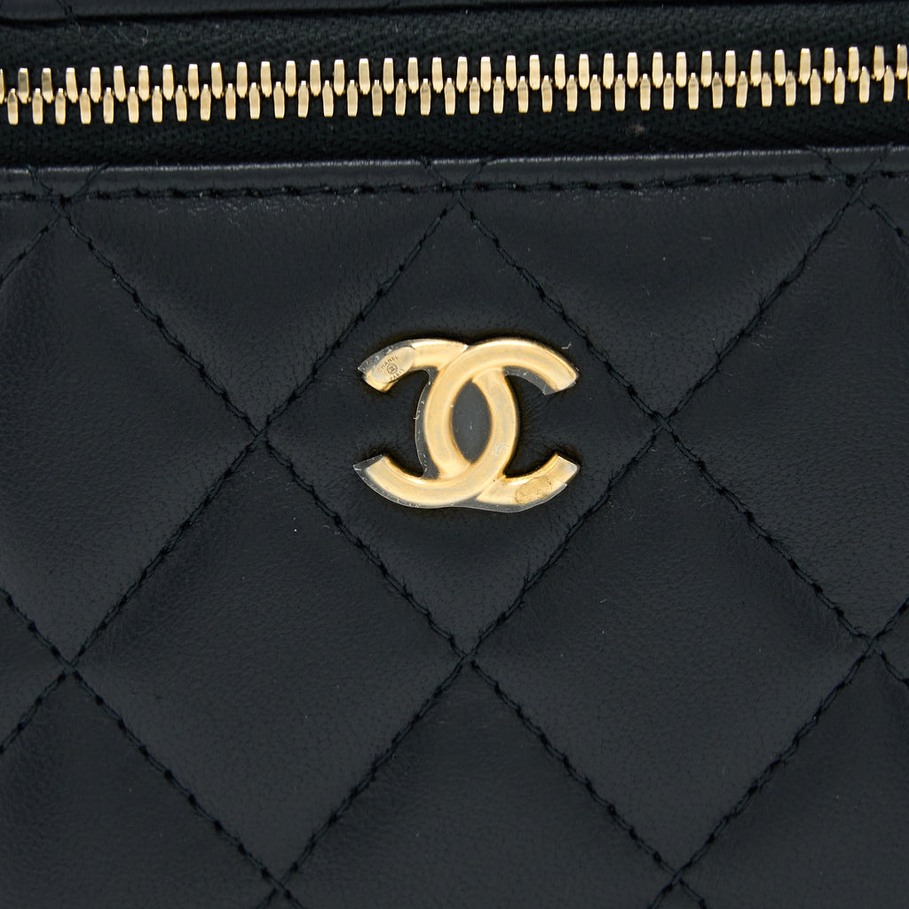 Chanel Pearl Crush Mini Vanity with Chain Lambskin Black  (Microchip)