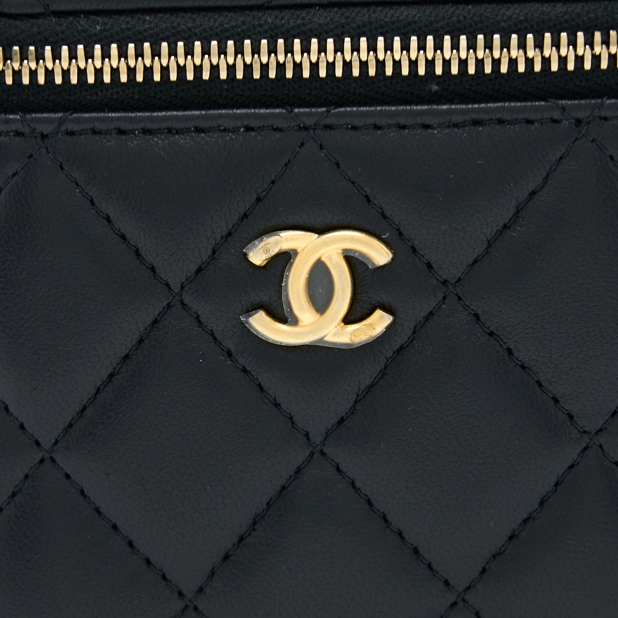 Chanel Pearl Crush Mini Vanity with Chain Lambskin Black  (Microchip)
