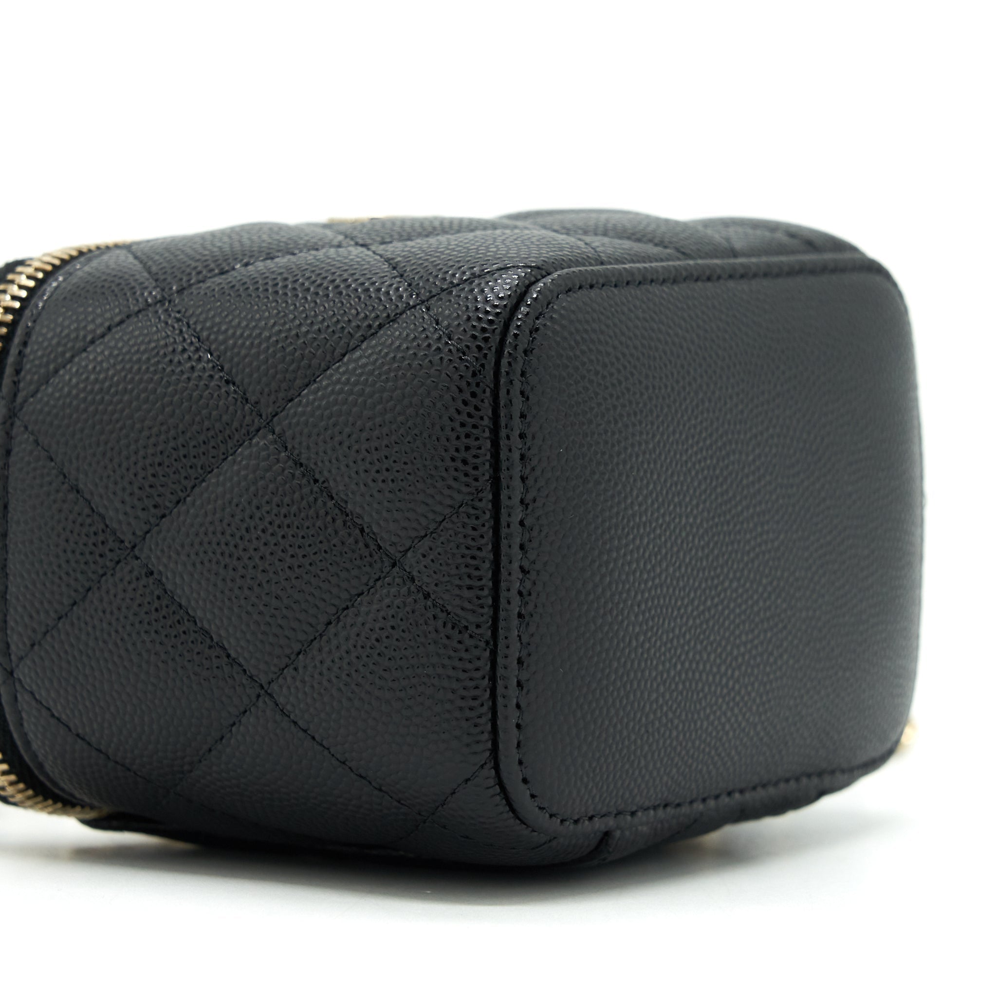 Chanel Mini Vanity With Chain Caviar Black L