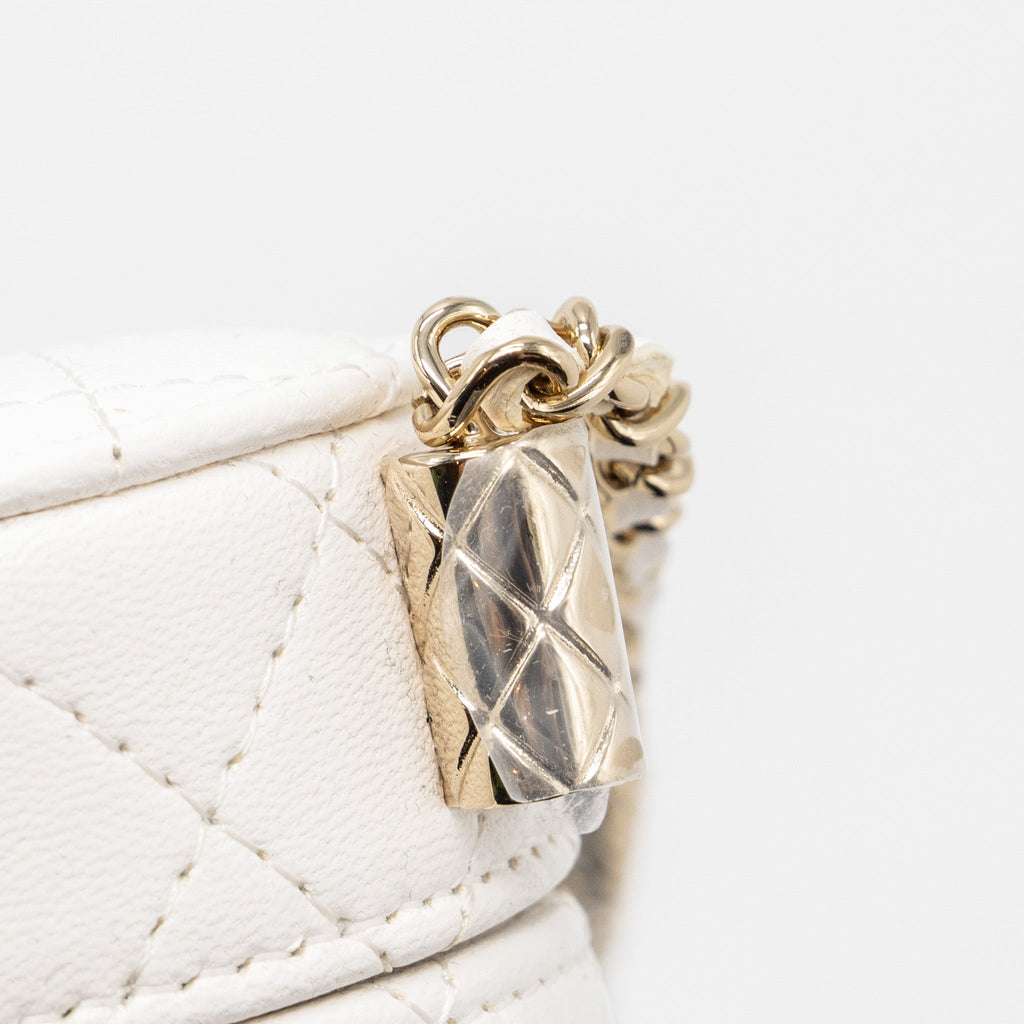 Chanel mini vanity with chain lambskin white L