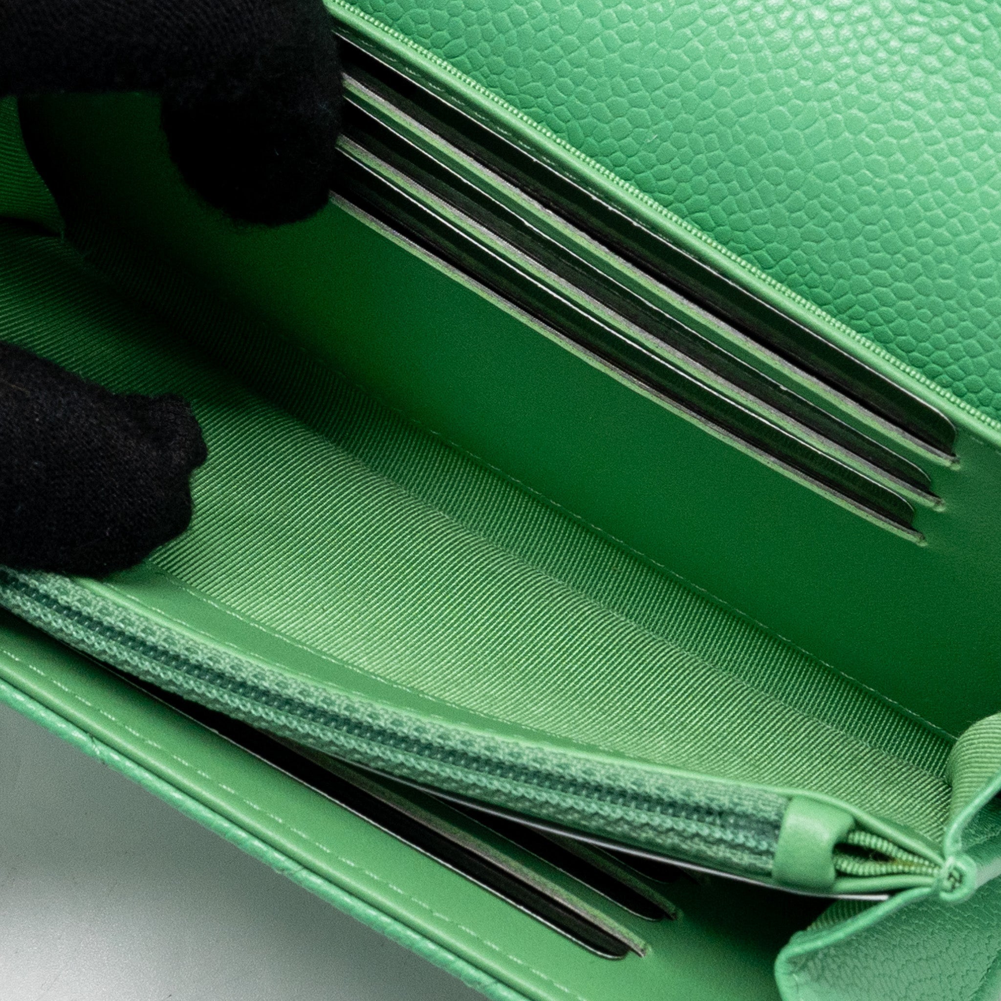 Chanel Classic Flap Wallet Chevron Caviar Green