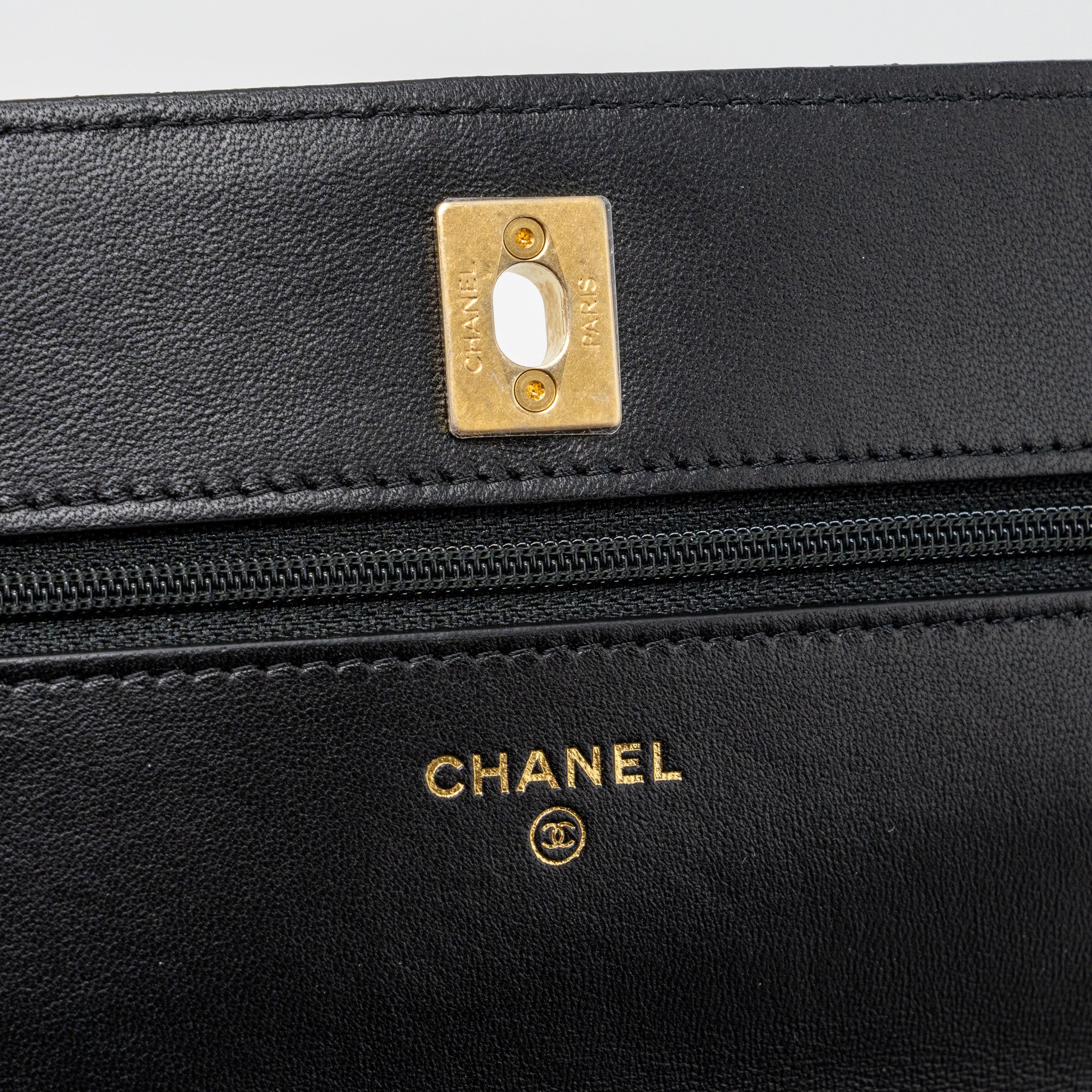 Chanel 23k Pearl Crush Wallet On Chain Lambskin Black  (Microchip)