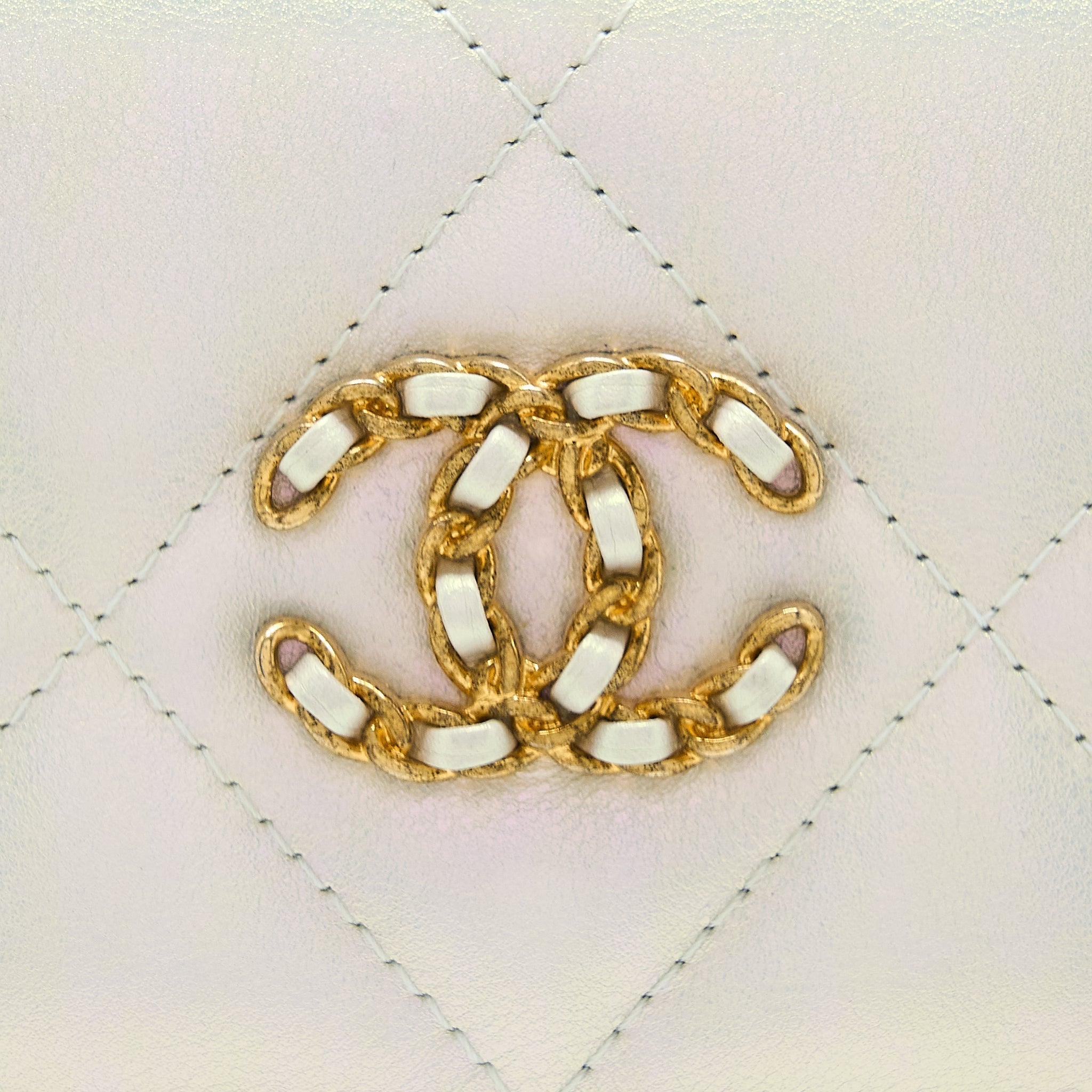 Chanel 19 Phone Pouch With Chain Iridescent White