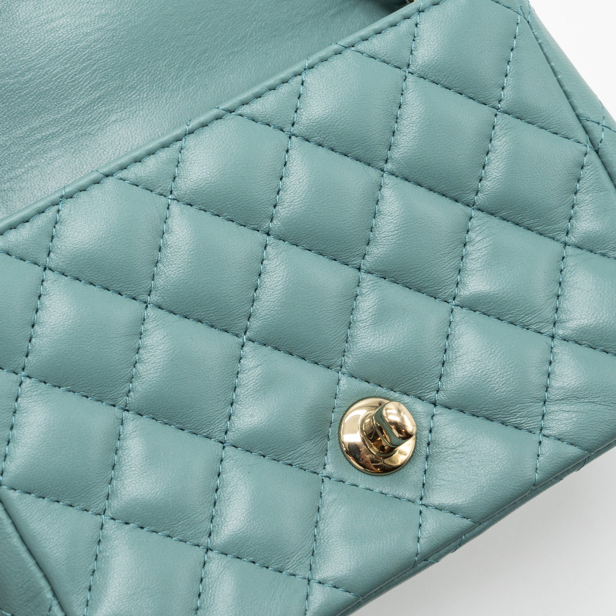 Chanel classic mini square flap bag lambskin green L (microchip)