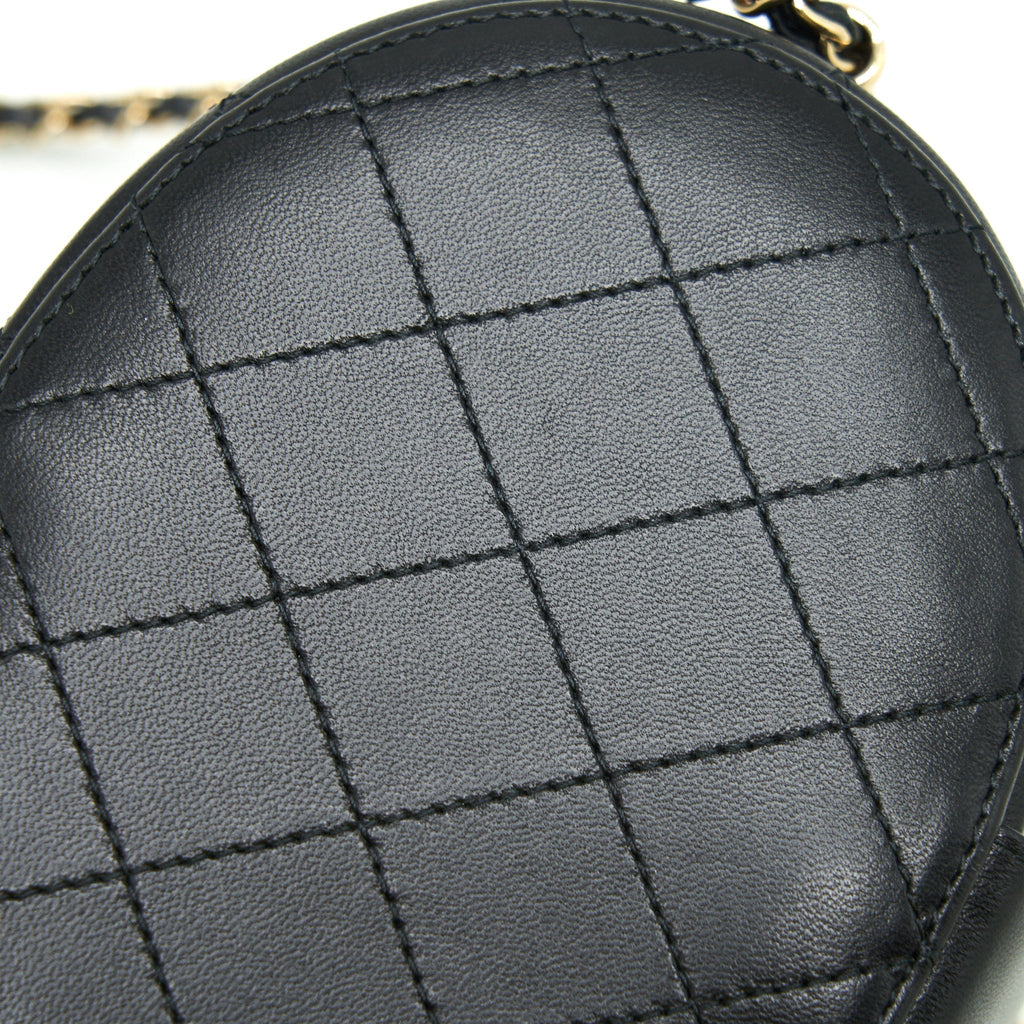 Chanel small vanity with chain lambskin black L