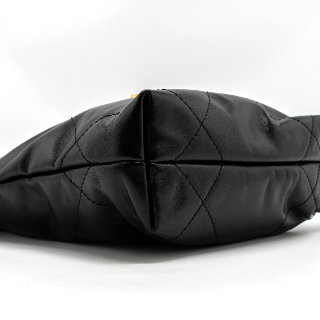 Chanel mini 22 bag shiny calfskin black brushed  (microchip)