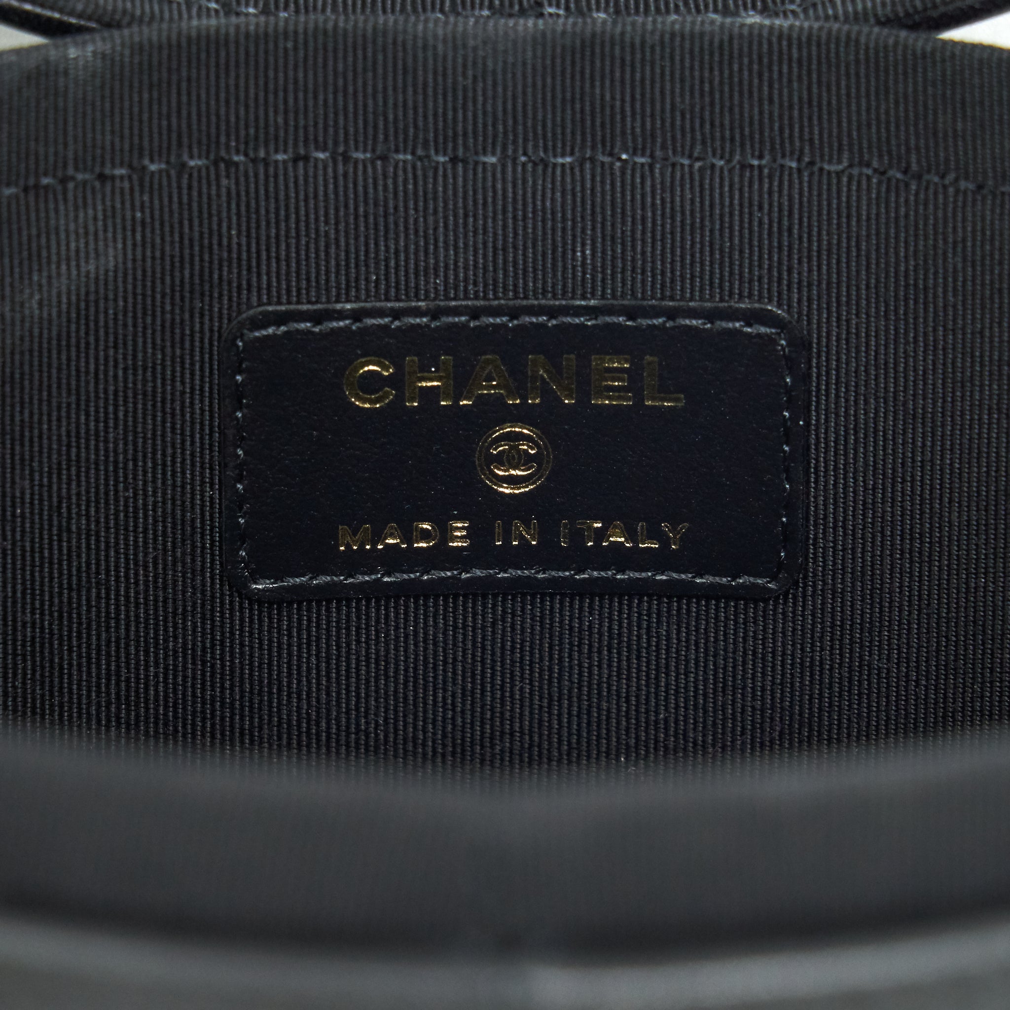 Chanel small vanity with chain lambskin black L