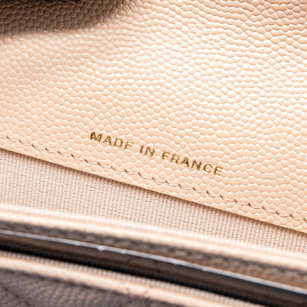 Chanel classic flap card holder caviar light beige L