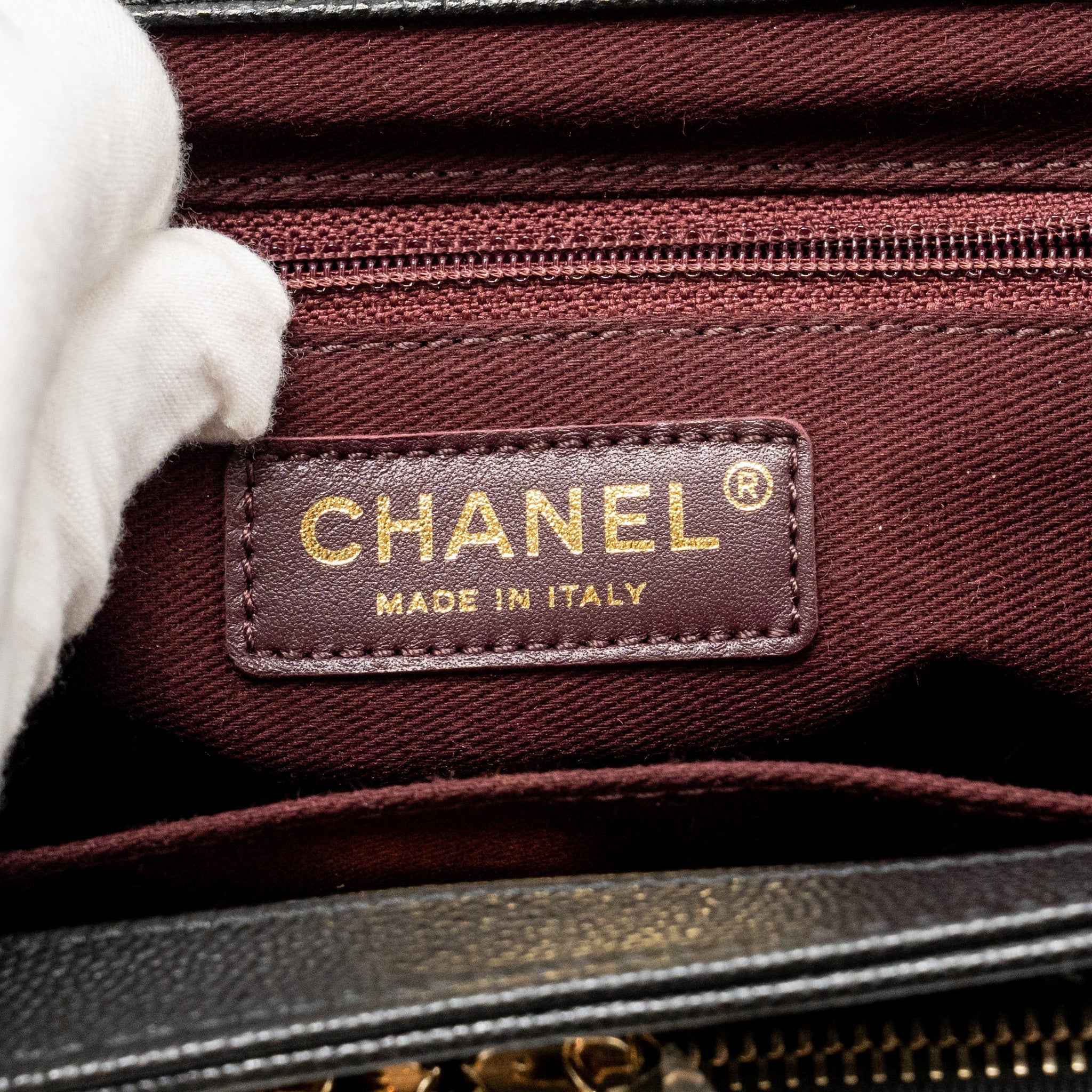 Chanel Small Business Affinity Caviar Black L (Microchip)