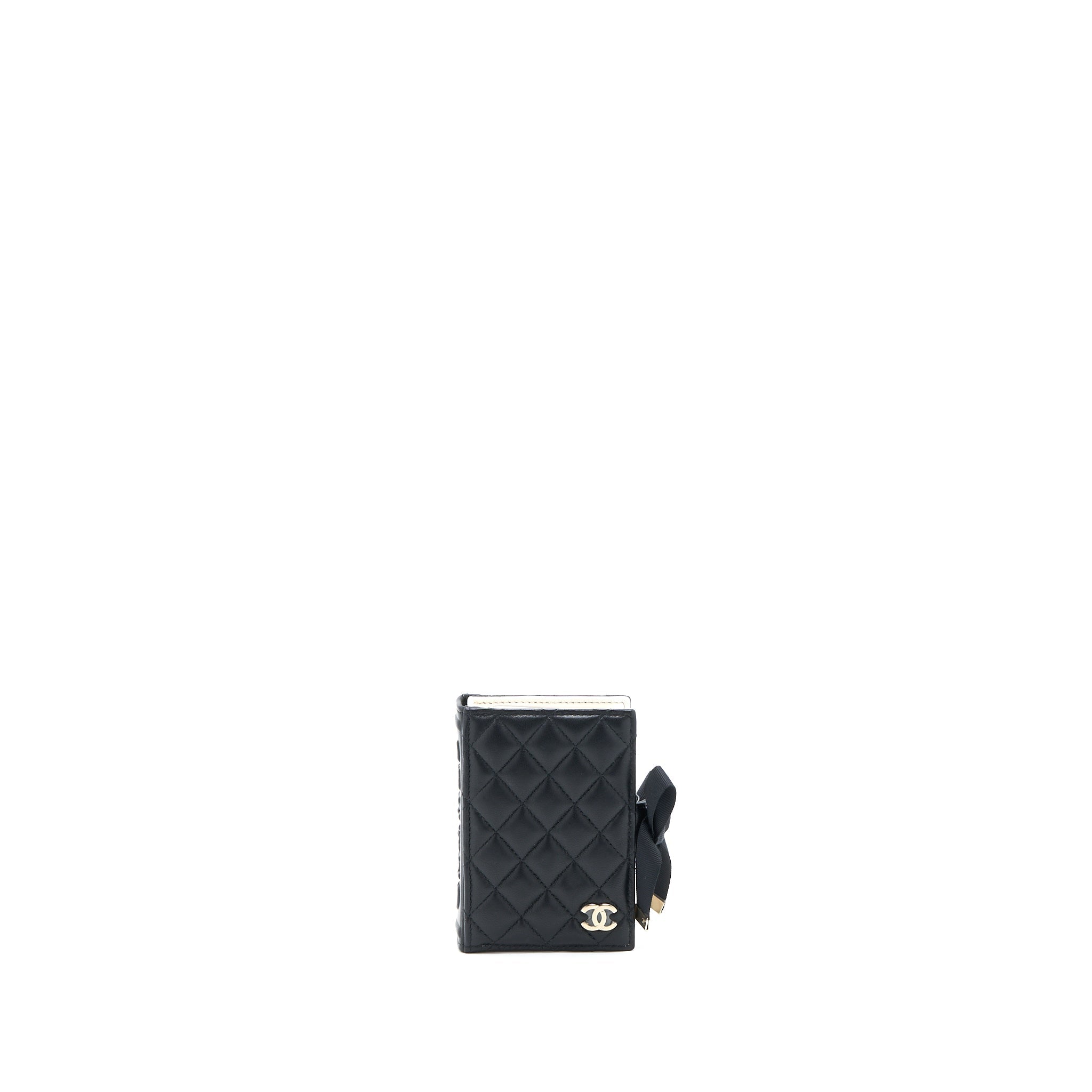 Chanel 22B Mini Book Card Holder Lambskin Black L (Microchip)