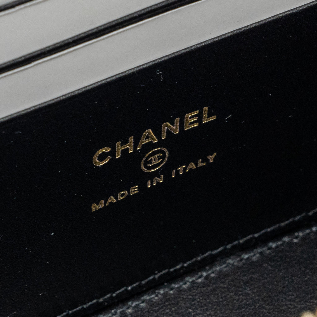 Chanel long vanity case with charms chain Calfskin Black L (microchip)