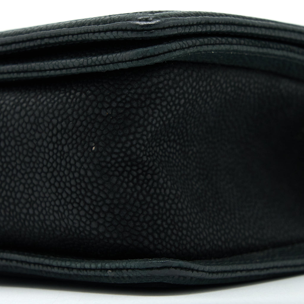 Chanel Medium Boy Bag Grained Calfskin Black