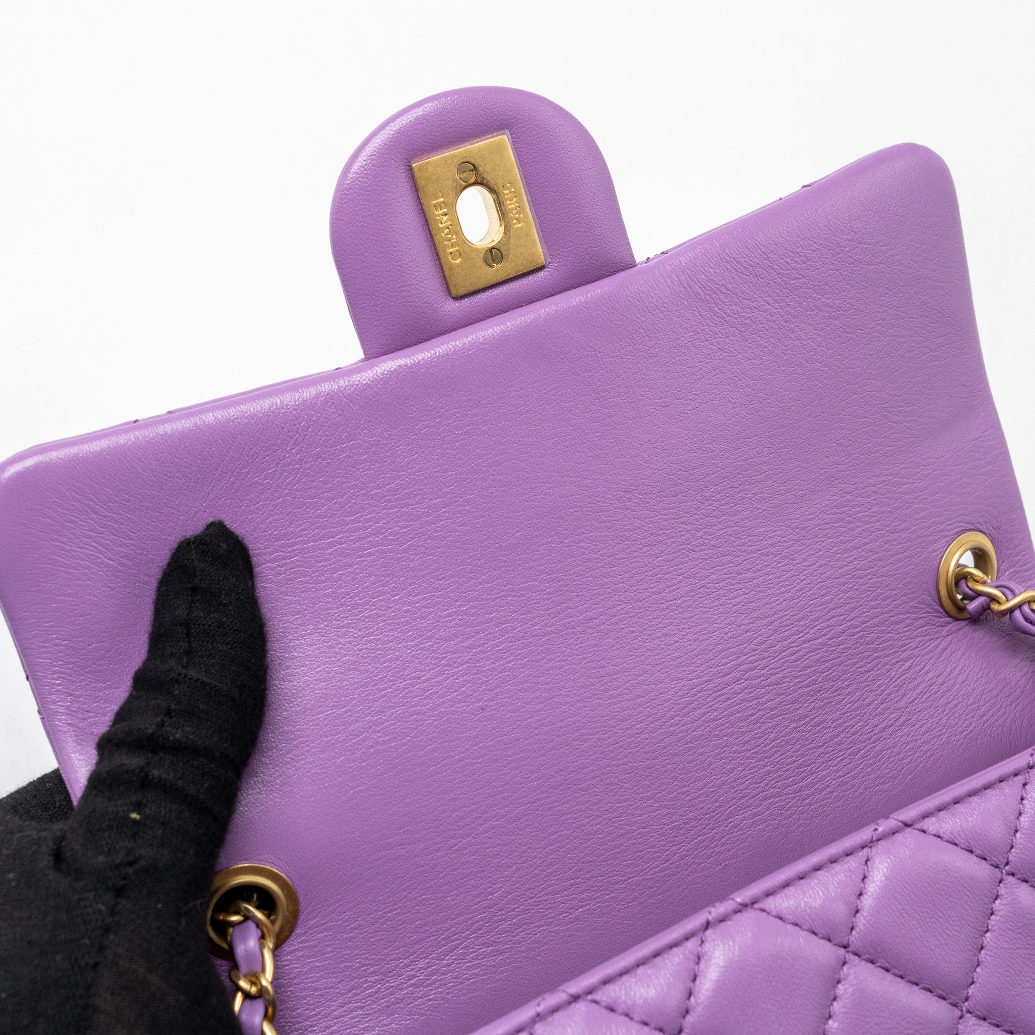 Chanel 22s Pearl Crush Mini Rectangular Flap Bag Lambskin Purple  (microchip)