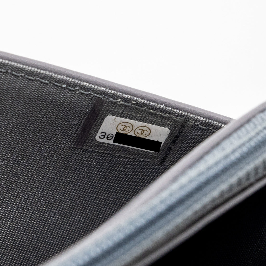 Chanel Boy Wallet on Chain caviar grey L