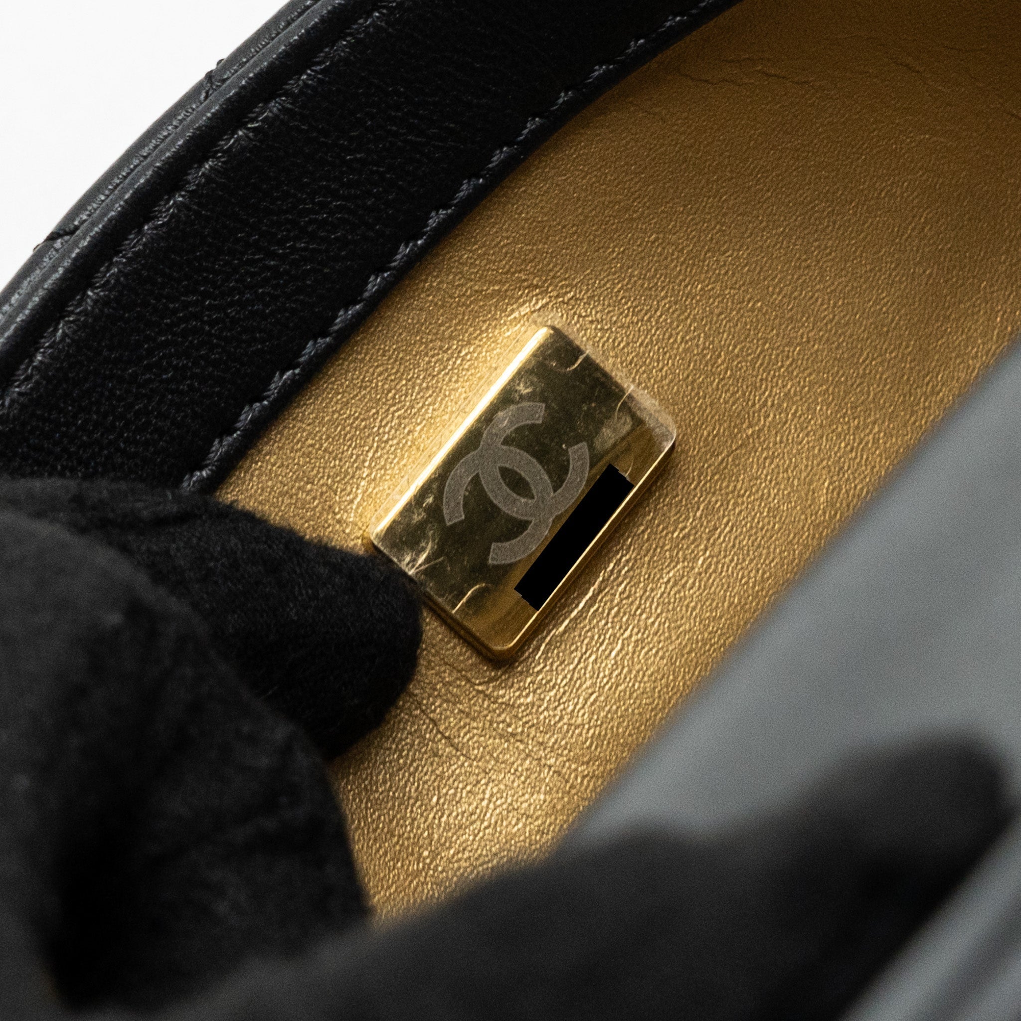 Chanel Pearl Crush Mini  Square Flap Bag Lambskin Black  (microchip)