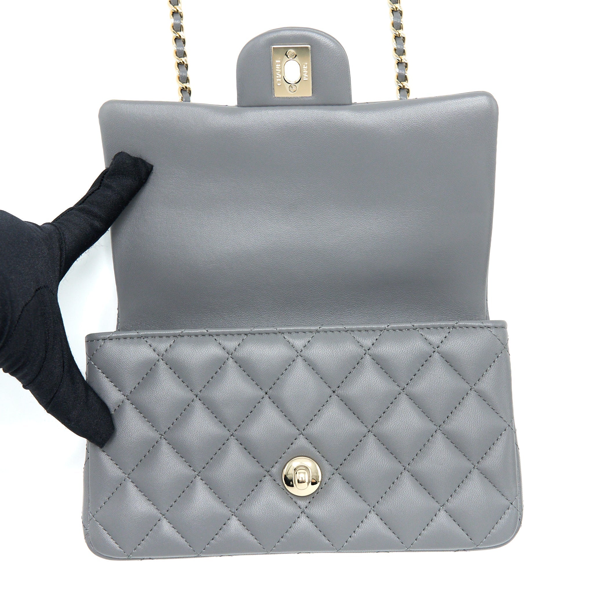 Chanel 22A Top Handle Mini Rectangular Flap Bag Lambskin Grey L(Microchip)