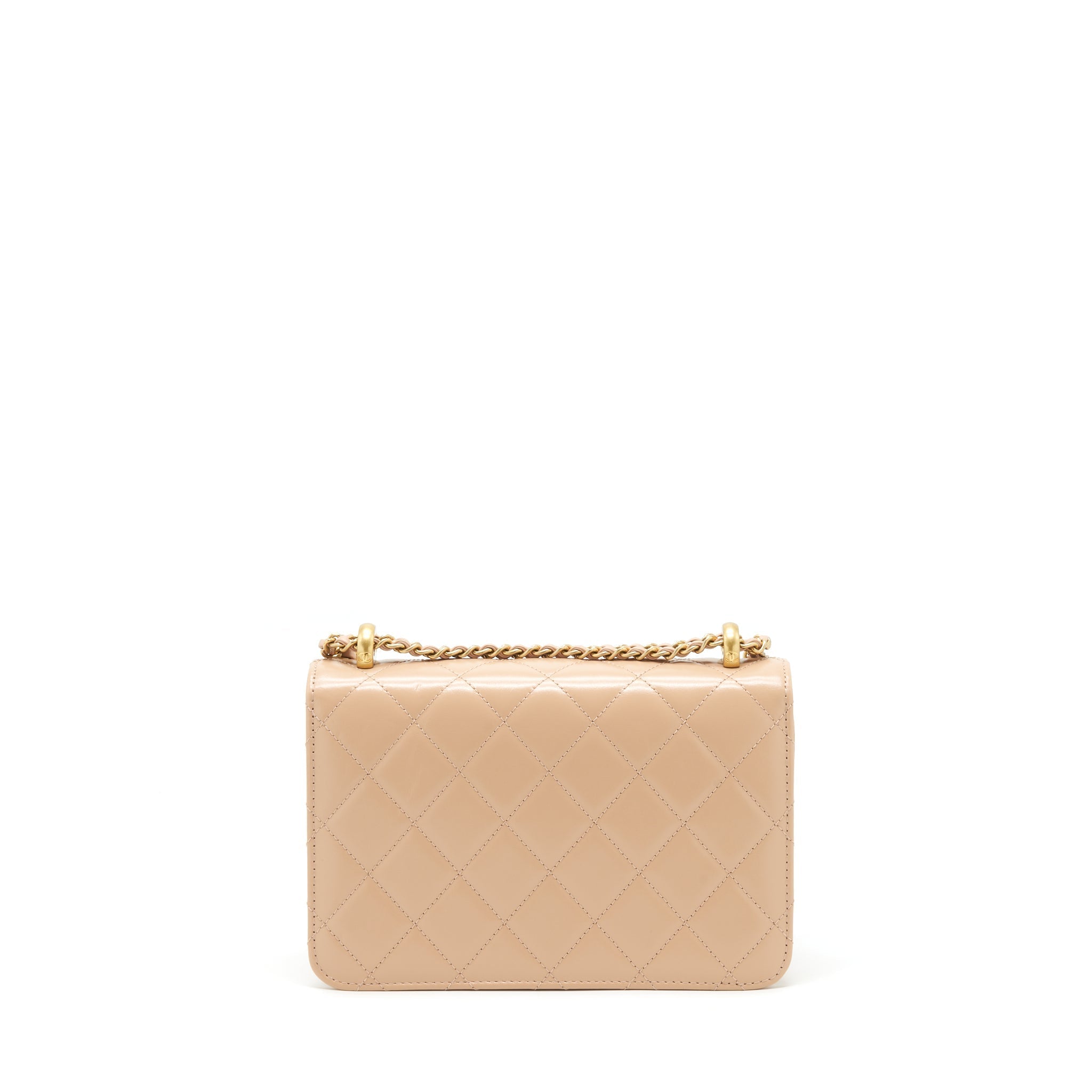 Chanel 21A Gold Crush Flap Bag Calfskin Beige