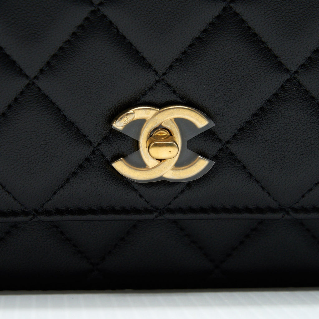 Chanel pearl crush wallet on chain Lambskin black