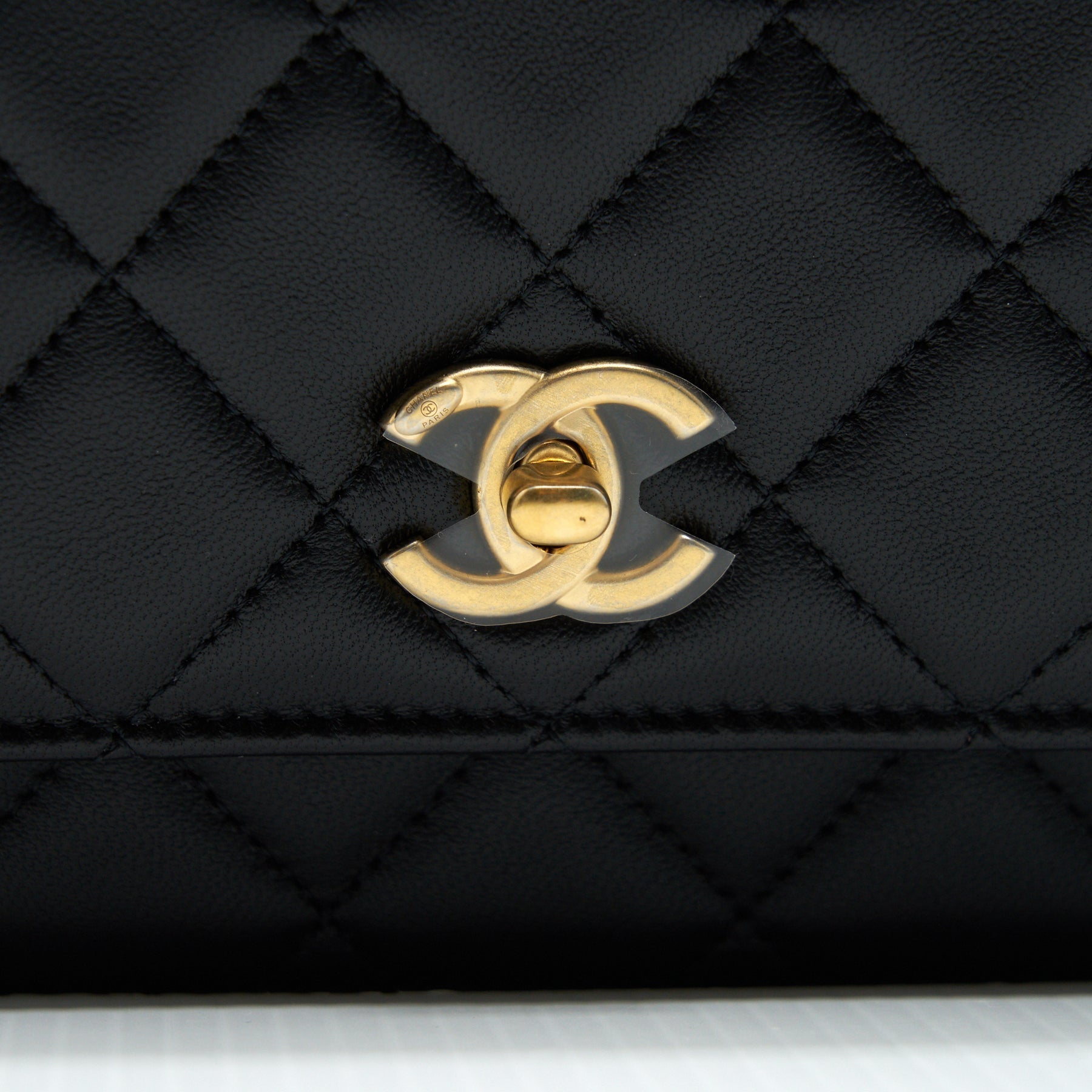 Chanel pearl crush wallet on chain Lambskin black