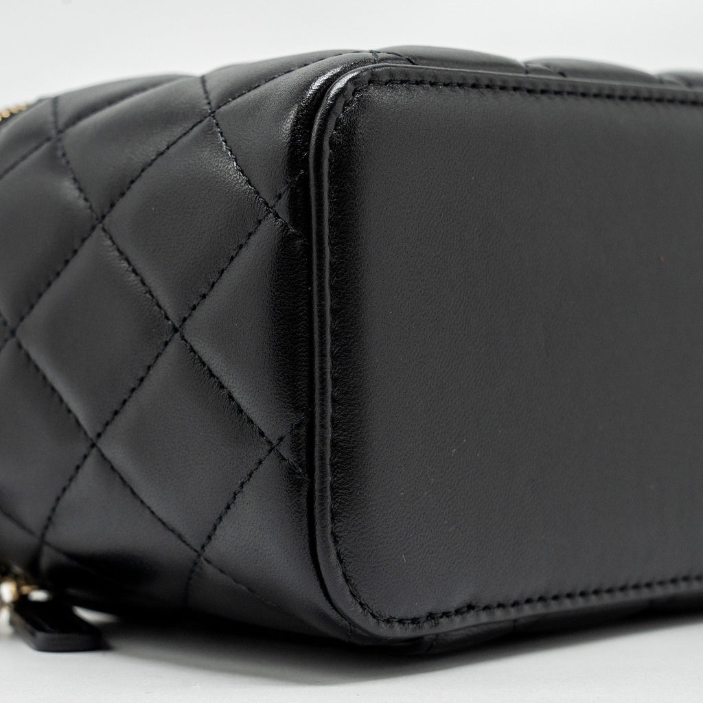 CHANEL Top Handle Long Vanity With Chain Lambskin Black
